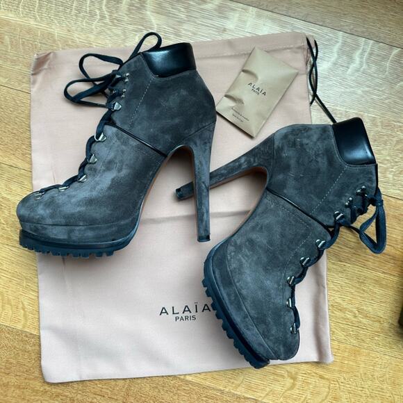 Seen on Beyonce Alaïa Grey Suede Platform Hiker Boots size EU 38 - Picture 5 of 16